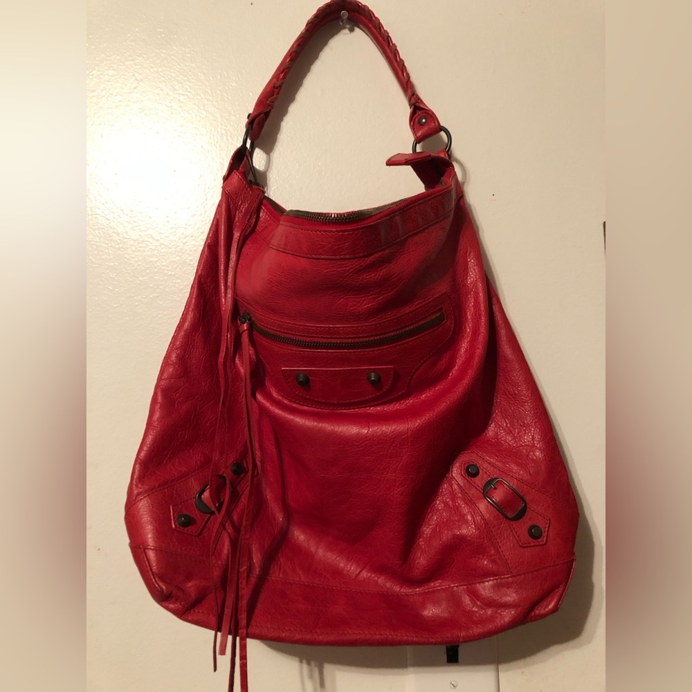 Balenciaga day bag hobo-red lambskin EUC